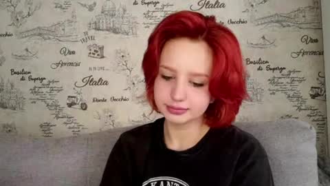 Caroline online show from 04/25/26, 04:15