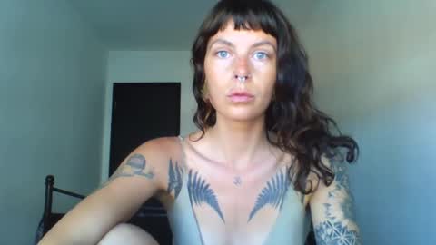 Snapshot of pixiecatfairy chatting on 09/25/25, 11:14 pixiecatfairy online show from 09/25/25, 11:14