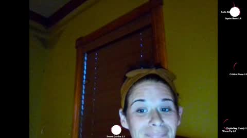 Snapshot of pixieluxxx chatting on 05/11/26, 10:54 PixieLuxXx online show from 05/11/26, 10:54