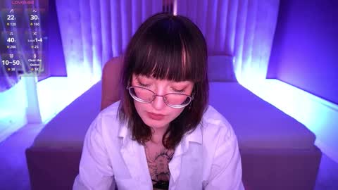 pixiepeachh online show from 11/13/25, 02:27