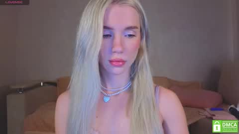 Emmy and Edward online show from 01/08/26, 05:59