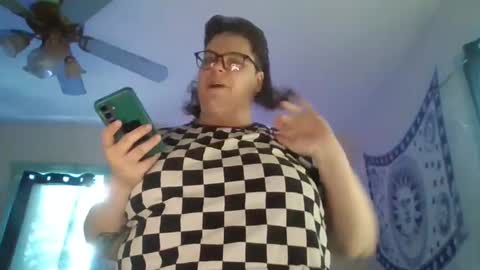 daddy pizza online show from 01/24/25, 04:28