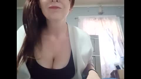 pizzedwife online show from 12/03/24, 10:18