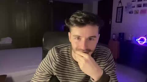 Snapshot of placebo14 chatting on 02/21/25, 11:21 placebo14 online show from 02/21/25, 11:21