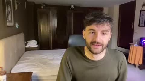 Snapshot of placebo14 chatting on 03/08/25, 04:06 placebo14 online show from 03/08/25, 04:06