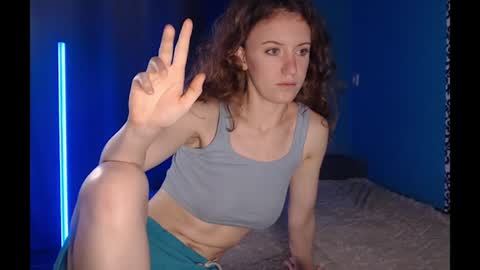 Snapshot of play_me_softly chatting on 02/02/25, 08:24 play_me_softly online show from 02/02/25, 08:24