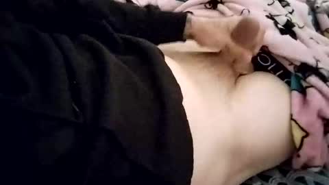 Snapshot of playaround679 chatting on 10/05/25, 11:41 playaround679 online show from 10/05/25, 11:41