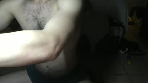 Snapshot of playballa chatting on 12/21/24, 01:26 playballa online show from 12/21/24, 01:26