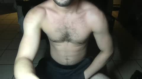 Snapshot of playballa chatting on 01/10/25, 12:47 playballa online show from 01/10/25, 12:47