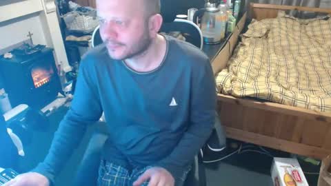 Snapshot of playboy_horny chatting on 11/16/25, 10:26 playboy_horny online show from 11/16/25, 10:26