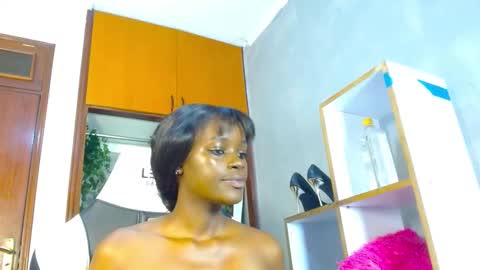 Snapshot of playboytit chatting on 12/23/24, 07:38 playboytit online show from 12/23/24, 07:38