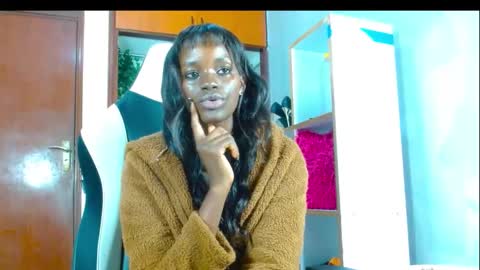 Snapshot of playboytit chatting on 01/18/25, 09:56 playboytit online show from 01/18/25, 09:56