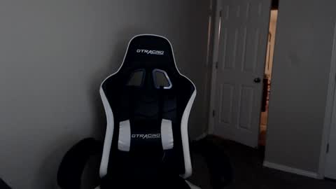 Player online show from 10/23/25, 05:29