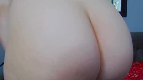 Hottie online show from 02/05/25, 06:24