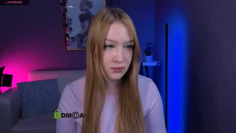 Sophie online show from 12/15/25, 09:08