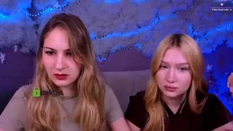 Snapshot of playful_sophie chatting on 06/10/26, 07:35 Sophie online show from 06/10/26, 07:35