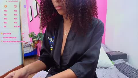 SAMARA  online show from 01/22/25, 10:26