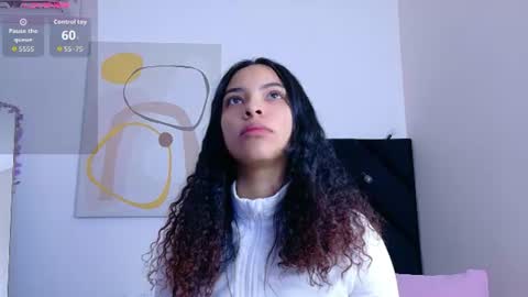 Snapshot of playfuljust_18 chatting on 07/02/26, 12:33 SAMARA online show from 07/02/26, 12:33