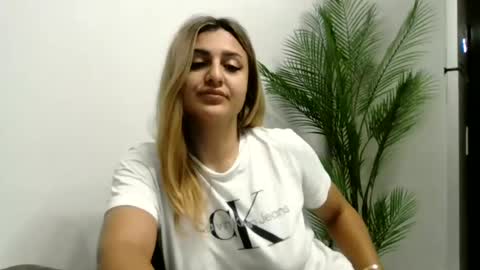 PlayfulNicole online show from 06/25/26, 02:11