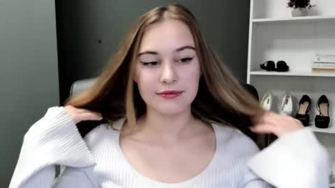 Valeria online show from 03/29/26, 01:44