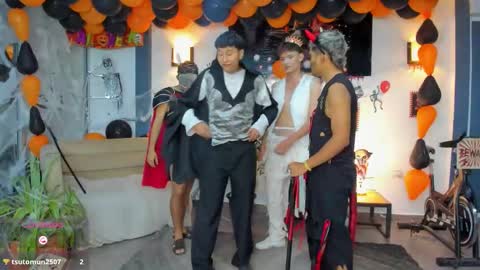   online show from 10/31/25, 11:28