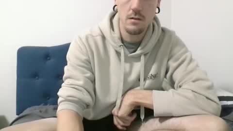 playinaroundwithmyself online show from 09/25/25, 03:43