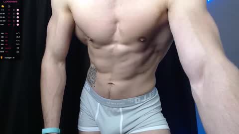 Snapshot of playmate_ chatting on 01/27/25, 01:52 John online show from 01/27/25, 01:52