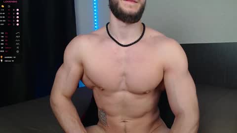Snapshot of playmate_ chatting on 02/26/25, 10:42 John online show from 02/26/25, 10:42
