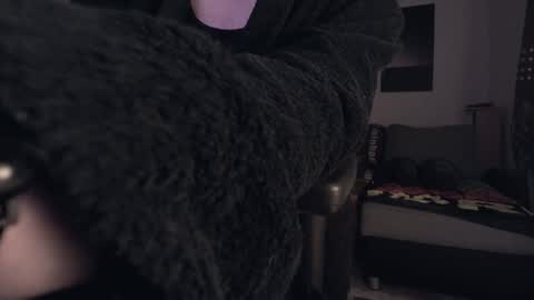 Hello ask me  . Im glad  to see you here in my room. Welcome PVT is open online show from 03/02/25, 10:48