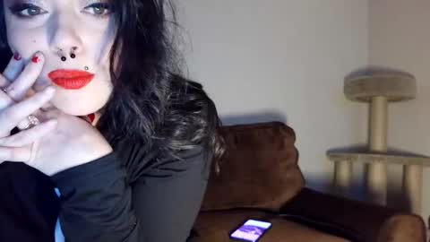 pleasantdinosaurus7537 online show from 01/06/26, 05:22