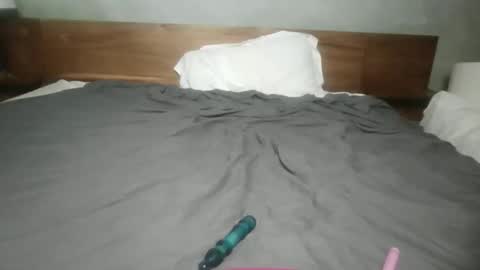 Snapshot of please_daddy_69 chatting on 03/21/26, 09:36 please_daddy_69 online show from 03/21/26, 09:36