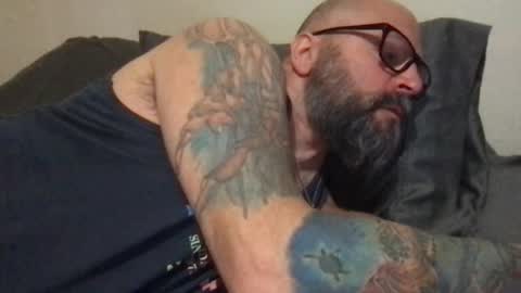 Snapshot of pleasesitonmycock chatting on 02/13/25, 05:01 PleaseSitOnMyCock online show from 02/13/25, 05:01