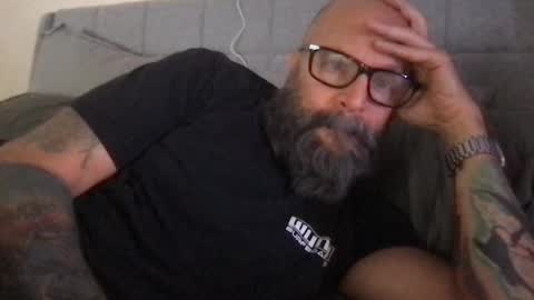 Snapshot of pleasesitonmycock chatting on 12/19/25, 05:47 PleaseSitOnMyCock online show from 12/19/25, 05:47