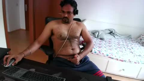 Snapshot of pleasure5845 chatting on 07/05/26, 04:14 Sam online show from 07/05/26, 04:14