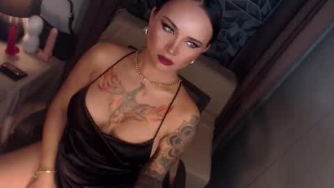 Angel online show from 09/11/25, 04:01