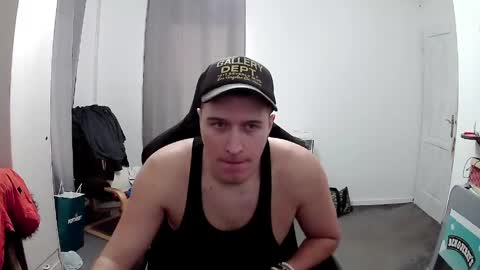 plkrisztian online show from 03/22/26, 04:21