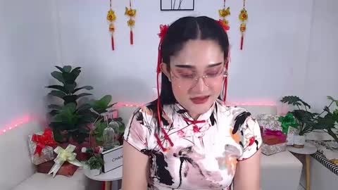 Snapshot of ploysaithailand chatting on 01/28/25, 12:54 Ploysai online show from 01/28/25, 12:54