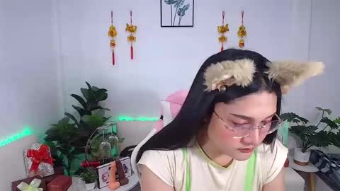 Snapshot of ploysaithailand chatting on 02/27/25, 10:26 Ploysai online show from 02/27/25, 10:26