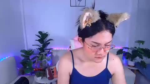 Snapshot of ploysaithailand chatting on 09/13/25, 02:33 Ploysai online show from 09/13/25, 02:33