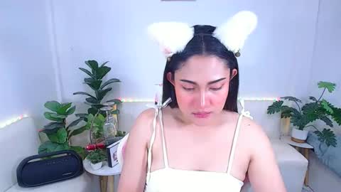 Snapshot of ploysaithailand chatting on 10/27/25, 07:12 Ploysai online show from 10/27/25, 07:12