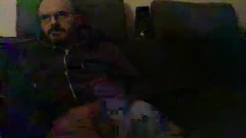 Snapshot of plu07f3520 chatting on 12/21/25, 12:29 plu07f3520 online show from 12/21/25, 12:29