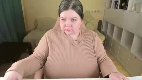 Alice online show from 11/14/25, 04:38