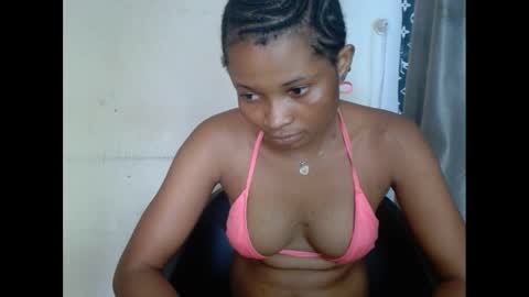 Snapshot of plumnjuicyx chatting on 02/12/25, 09:10 plumnjuicyx online show from 02/12/25, 09:10