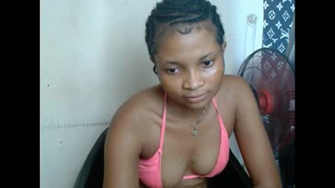 Snapshot of plumnjuicyx chatting on 02/14/25, 09:45 plumnjuicyx online show from 02/14/25, 09:45