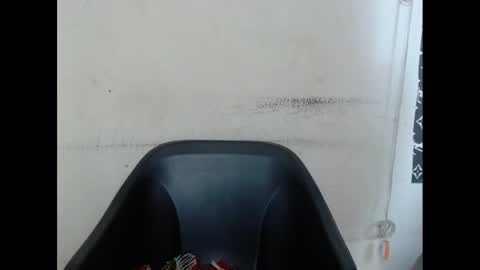 Snapshot of plumnjuicyx chatting on 02/15/25, 03:39 plumnjuicyx online show from 02/15/25, 03:39