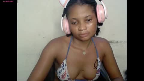 Snapshot of plumnjuicyx chatting on 03/10/25, 03:20 plumnjuicyx online show from 03/10/25, 03:20