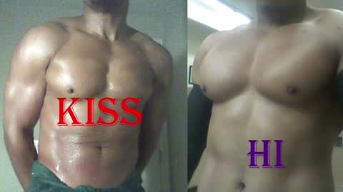 StraightPlush online show from 04/02/26, 01:58