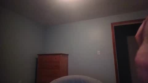 Snapshot of pluski155 chatting on 11/09/25, 09:40 Evan online show from 11/09/25, 09:40