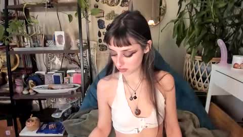 Goddess Pluto online show from 12/05/25, 07:54