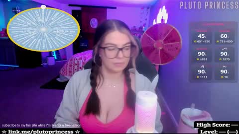 Pluto Princess online show from 02/05/26, 01:43